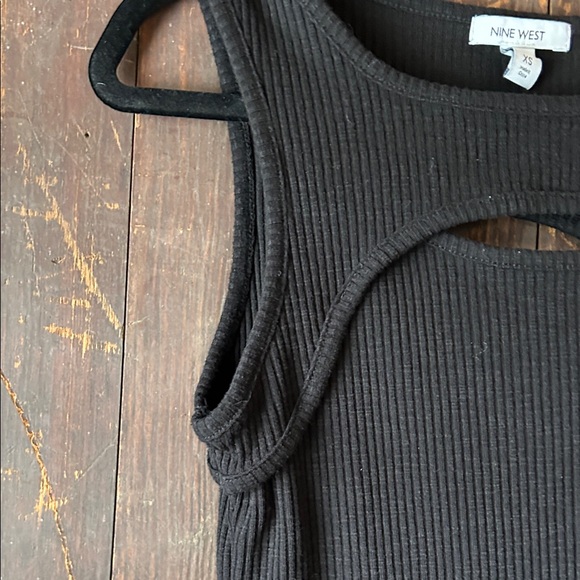 Nine West Black Ribbed Asymmetric Tank with Cutout - Picture 3 of 5
